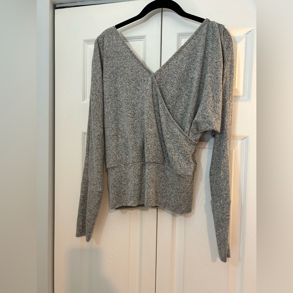 Express Gray Faux Wrap Top XS Long Sleeve Surplice Soft Knit Blouse - Picture 5 of 6
